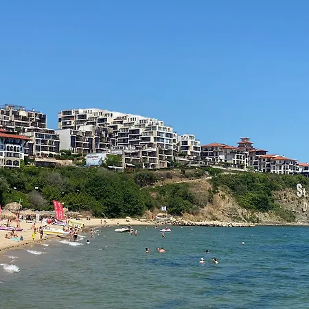 Apartment Costal Dreams A 7 *